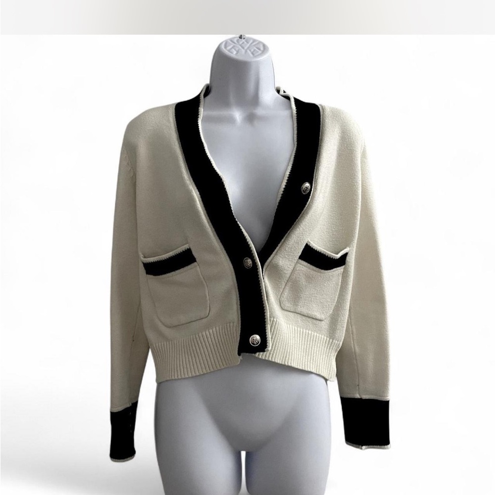 Aritzia Cream and Black Cropped Cardigan